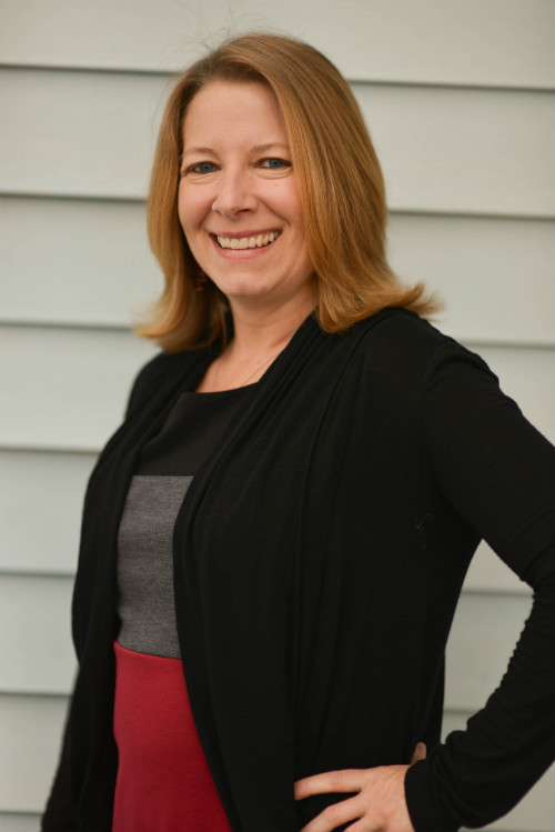 Rosa Dunagin, Front Desk Manager & Bookkeeper at Dilco of Greenville
